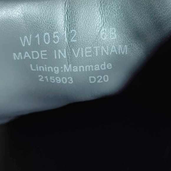 Cole Haan Grand OS Wingtip Casual Dress Sneaker Rose Gold Shimmer Women's Sz 6B - Picture 9 of 9